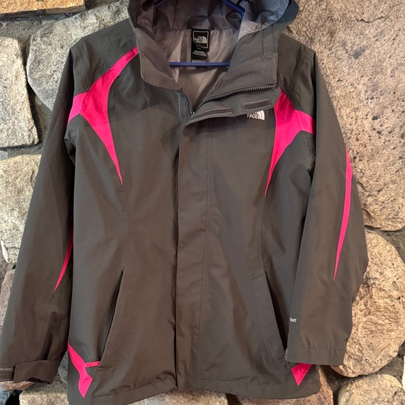 The North Face Charcoal and Fuchsia Jacket youth size XL - Picture 1 of 8